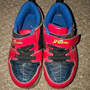 Boys Light up Spider Man Shoes